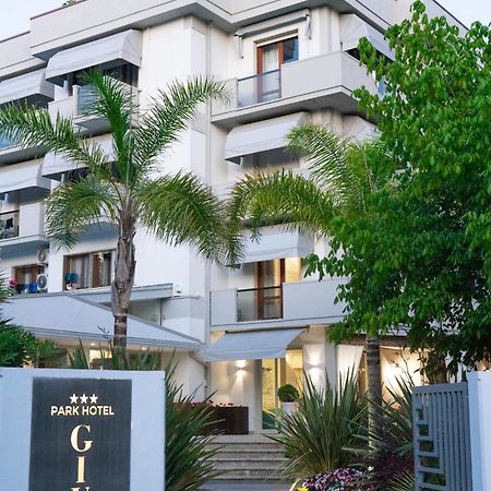 Park Hotel Giusy Lido di Camaiore Eksteriør billede